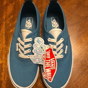 Brand new Vans in size 4 youth